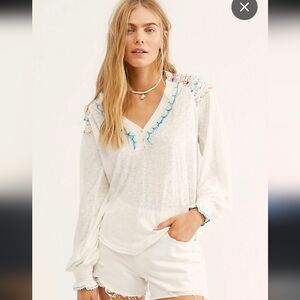 FREE PEOPLE $128 IVORY SIESTA FIESTA CROCHET TRIM LONG SLEEVE TOP SZ M NWOT